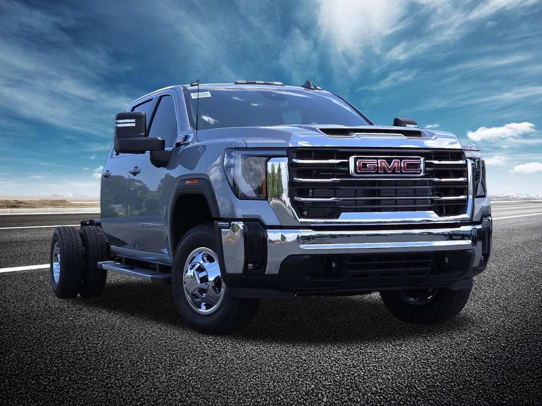 2026 GMC Sierra 3500Hd Cc SLE - Image 2
