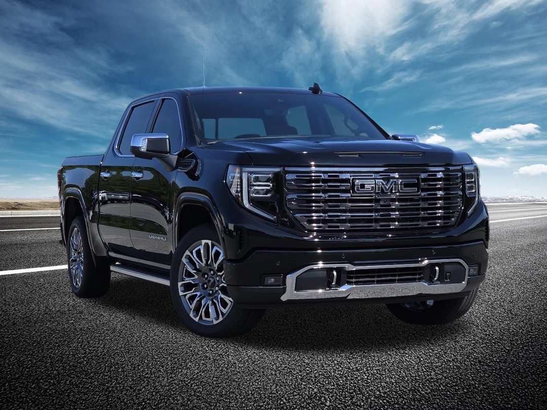 2026 GMC Sierra 1500 Crew 147 Denali Ultimate - Image 2