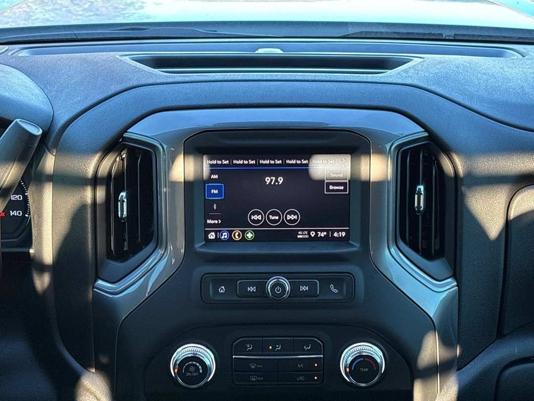 2026 GMC Sierra 3500Hd Cc Crew 177 WB, 60 CA Pro - Image 3