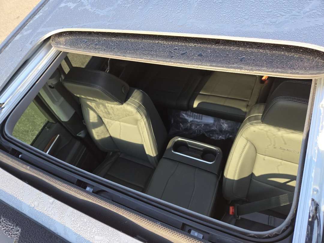2026 GMC Sierra 2500Hd Crew 159 Denali - Image 3