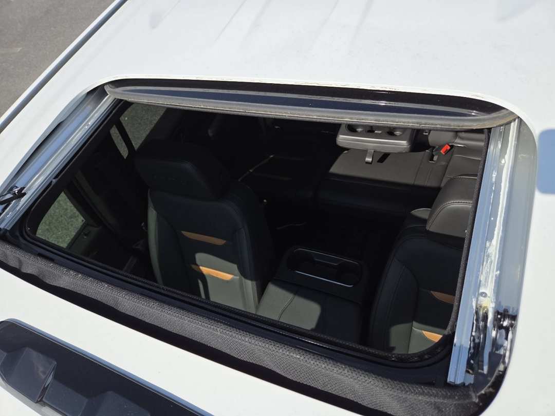 2026 GMC Sierra 2500Hd Crew 159 AT4 - Image 3