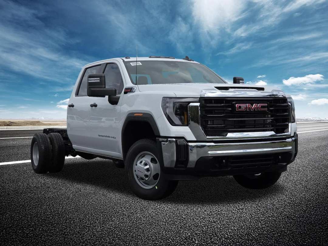 2026 GMC Sierra 3500Hd Cc Crew 177 WB, 60 CA Pro - Image 2