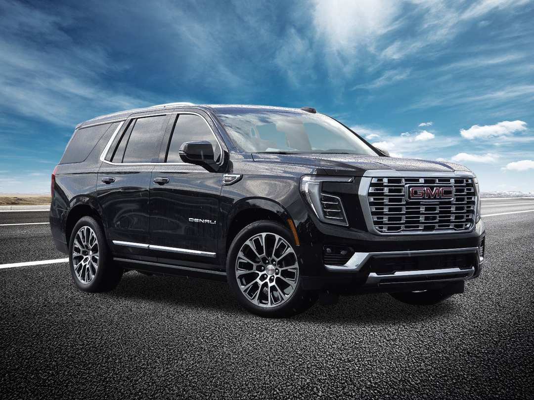 2026 GMC Yukon Denali - Image 2