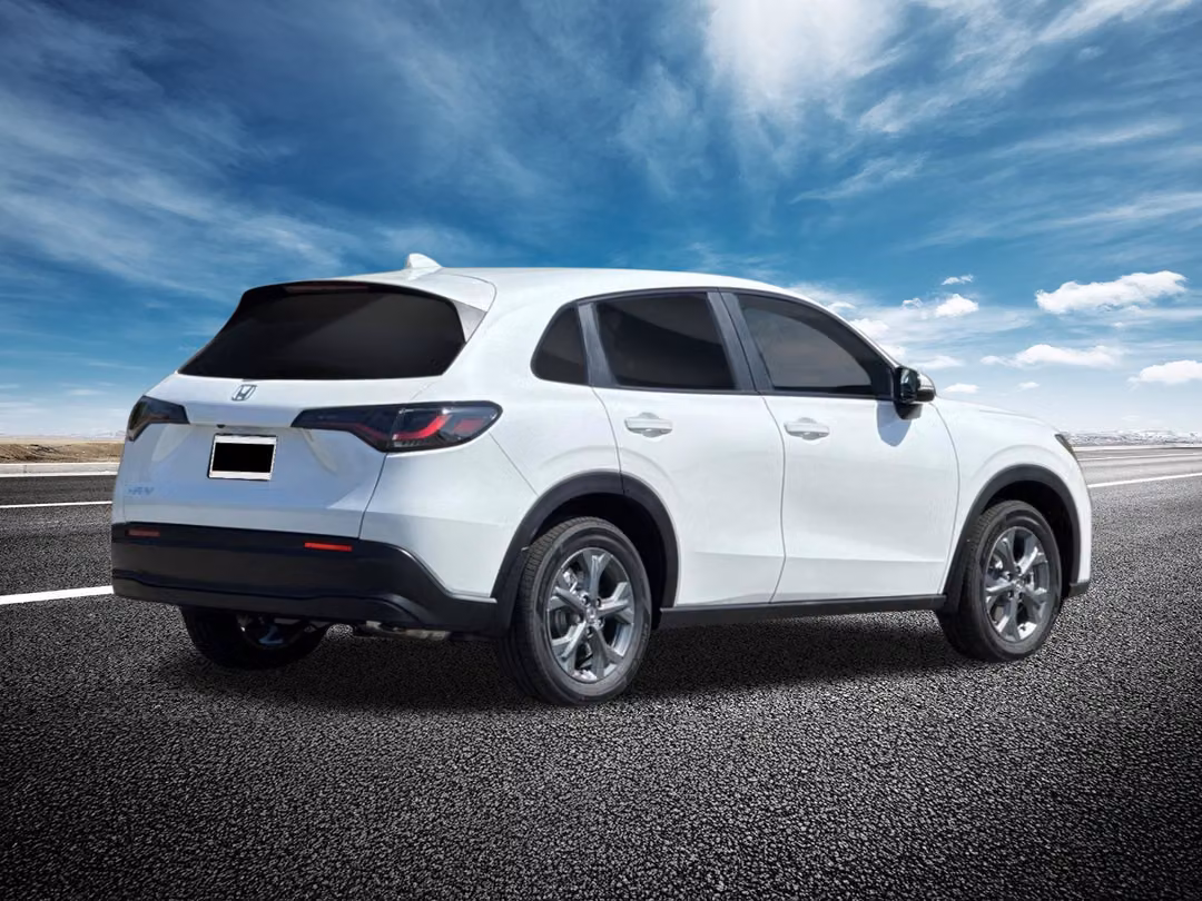 2027 Honda HR-V LX - Image 3