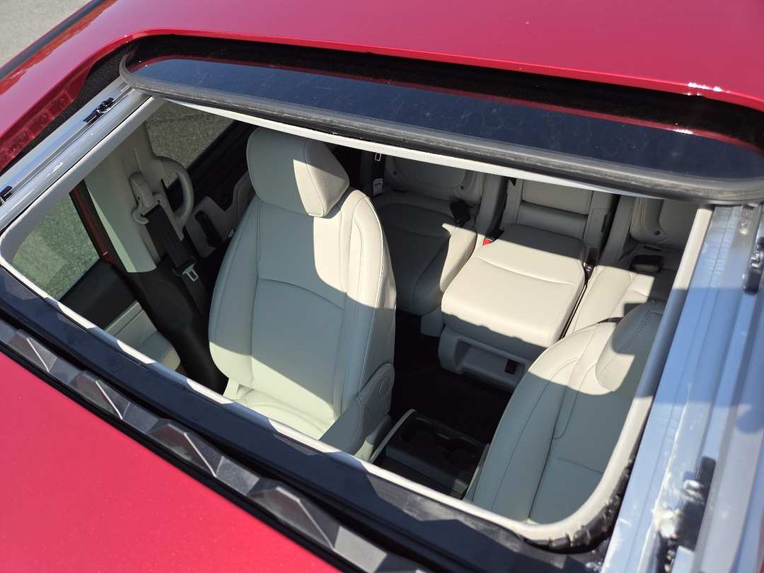 2026 Honda Odyssey EXL - Image 3