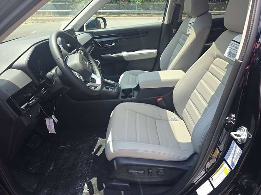 2026 Honda CR-V EXL - Image 2