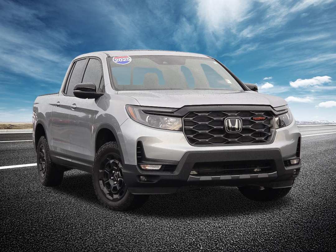 2025 Honda Ridgeline TrailSport - Image 2