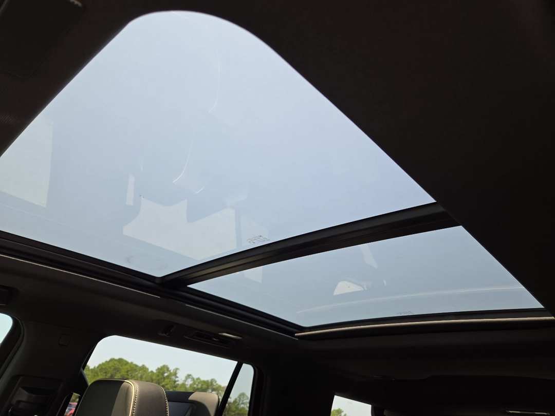 2026 GMC Yukon Elevation - Image 3