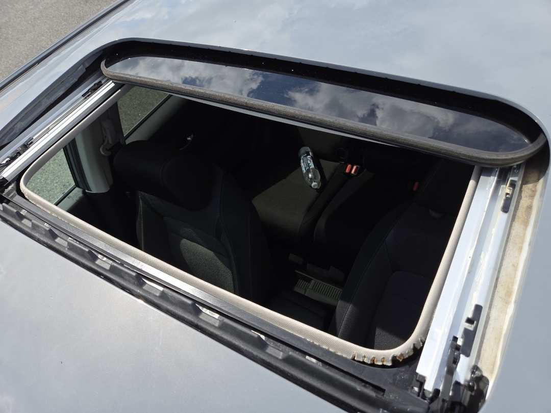 2023 Honda CR-V EX - Image 3