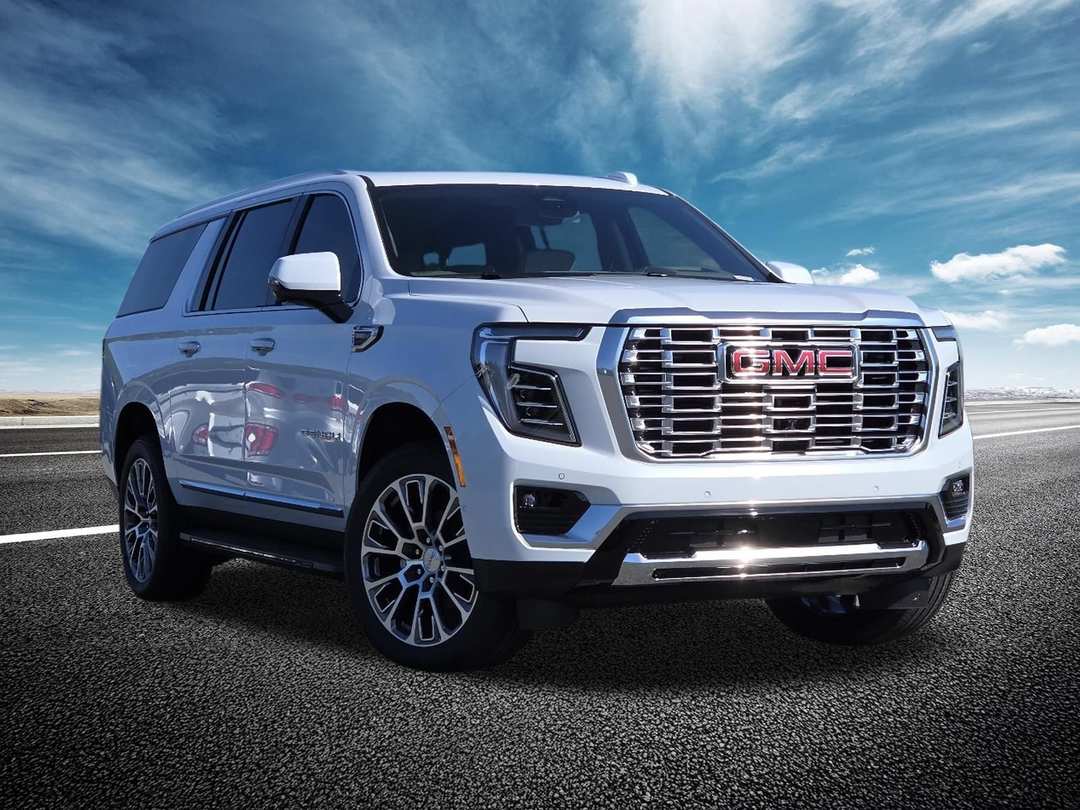 2026 GMC Yukon Xl Denali - Image 2