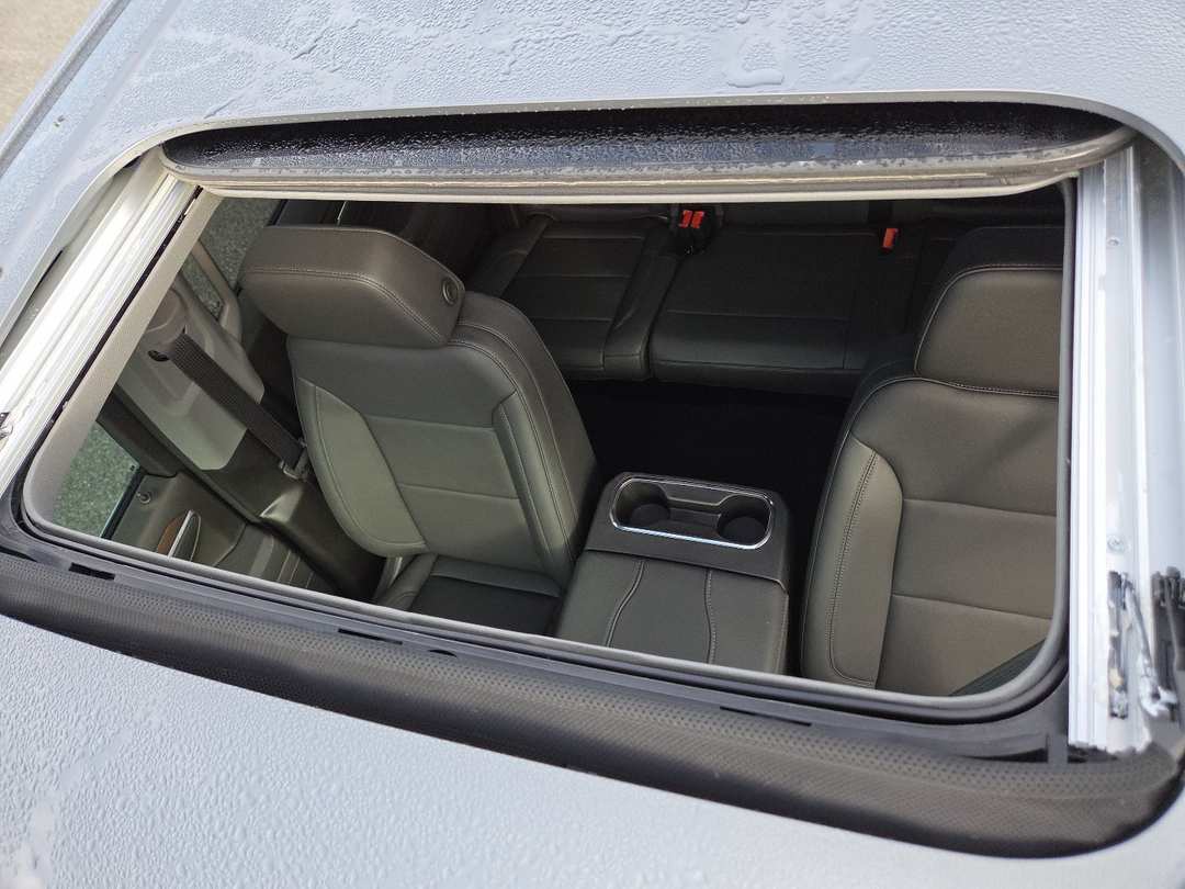 2026 GMC Sierra 1500 SLT - Image 3