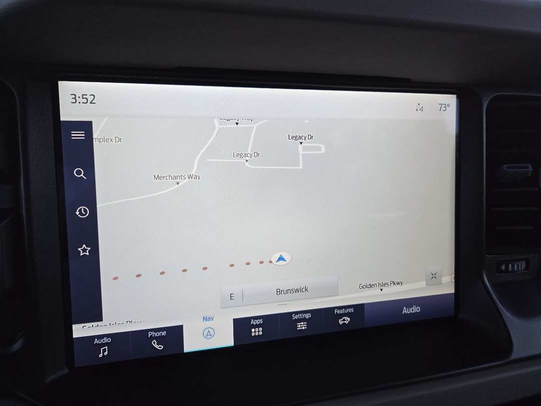 2023 Ford Bronco Base - Image 3