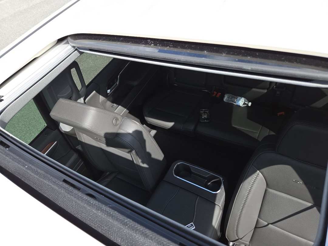 2026 GMC Sierra 1500 Crew 147 Denali - Image 3
