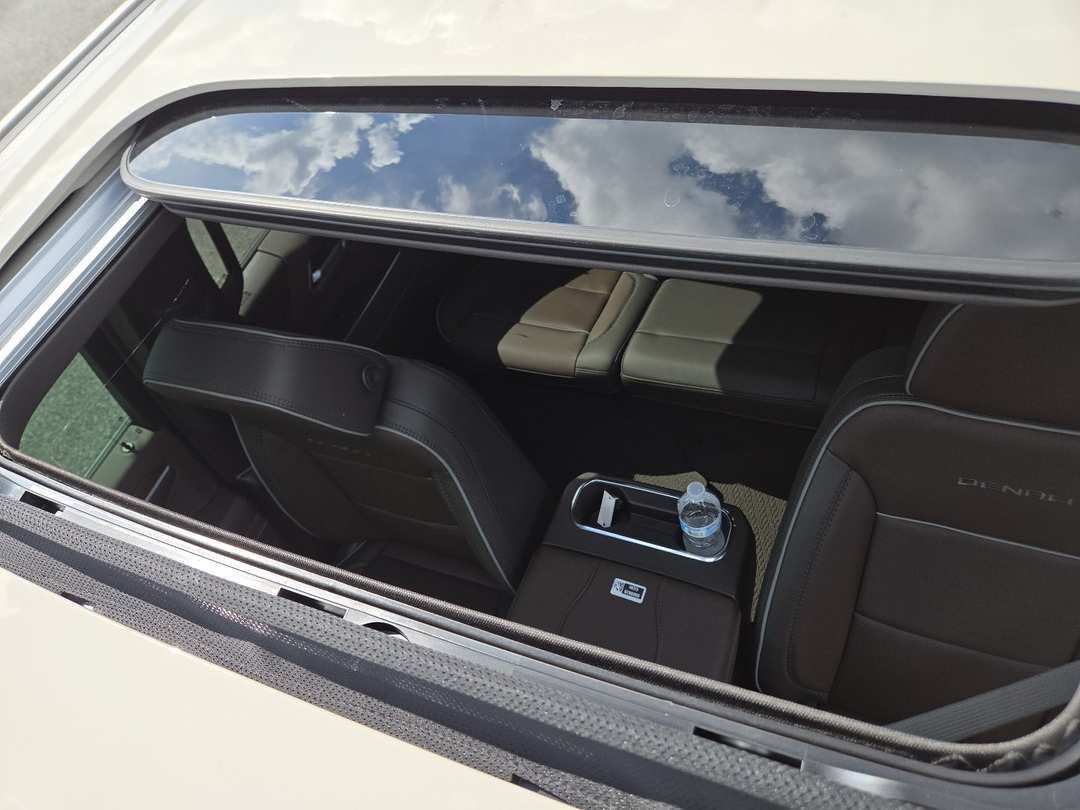 2026 GMC Sierra 1500 Crew 147 Denali - Image 3