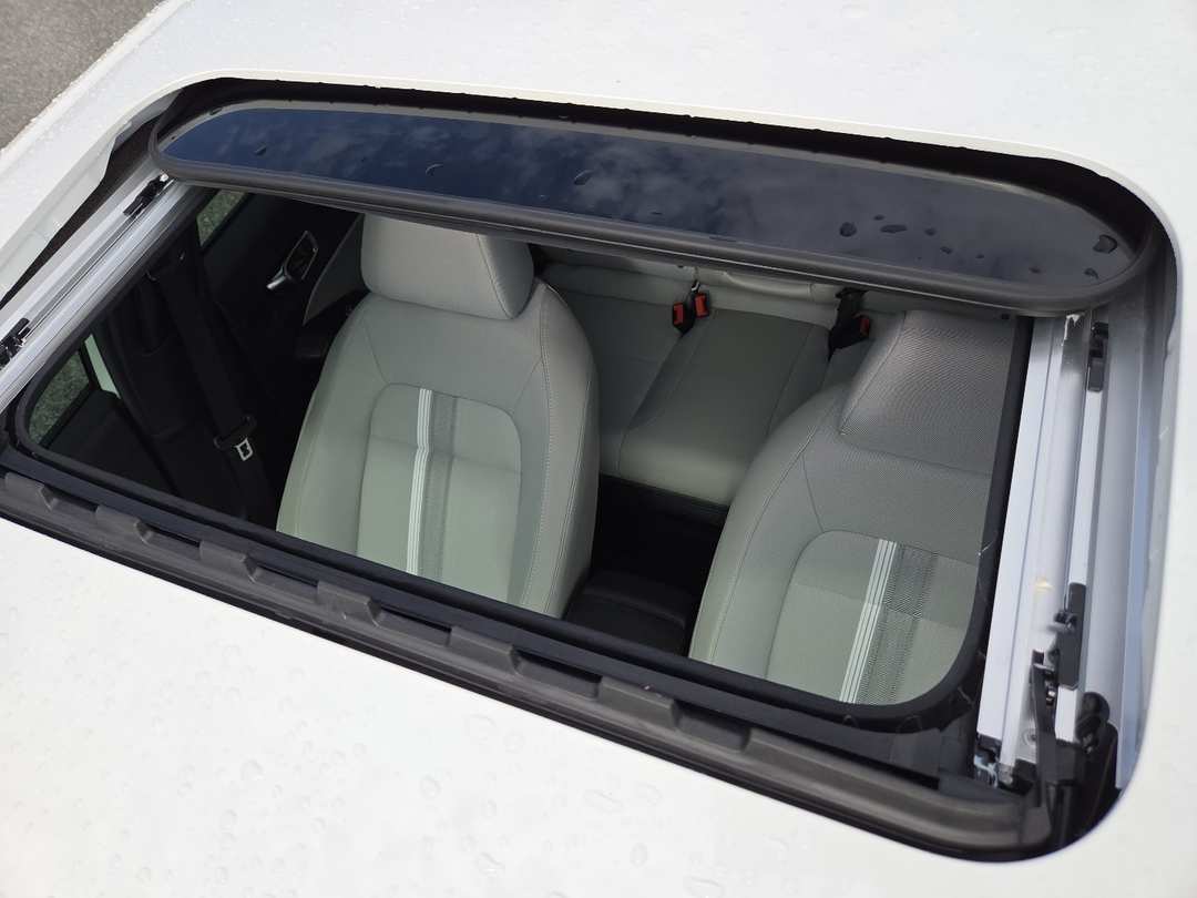 2026 Honda Civic Hybrid Sport - Image 3