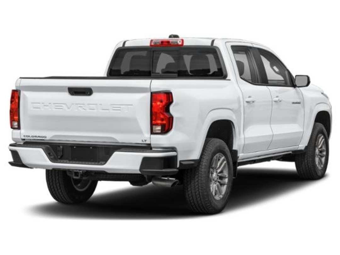 2024 Chevrolet Colorado LT - Image 3
