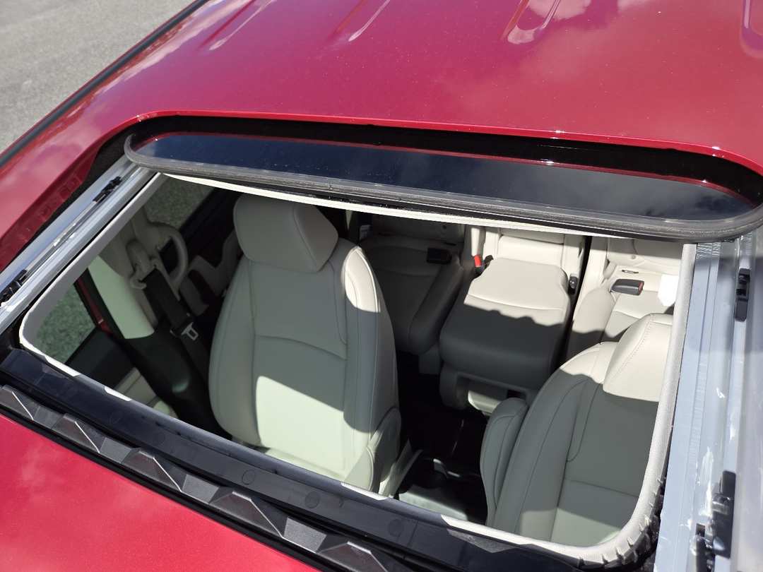 2026 Honda Odyssey EXL - Image 3