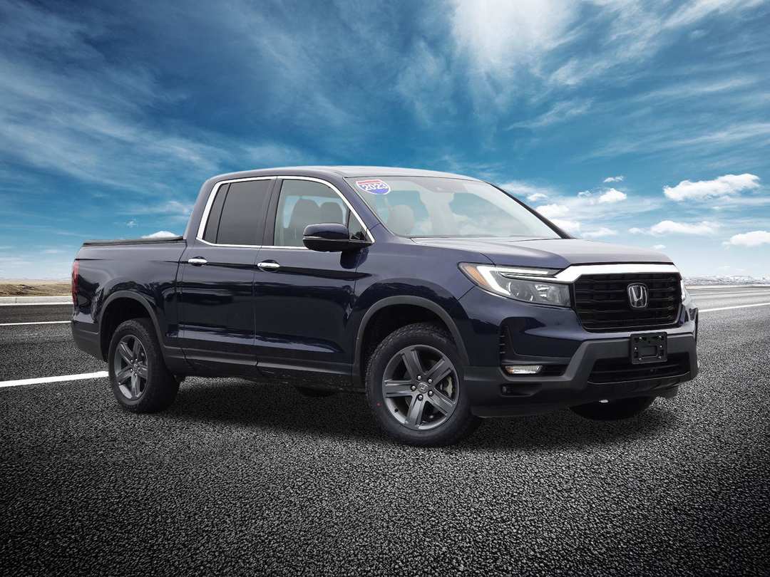 2023 Honda Ridgeline RTLE - Image 2