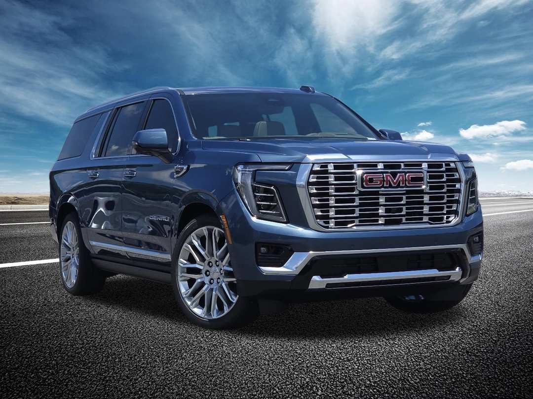 2026 GMC Yukon Xl Denali - Image 2