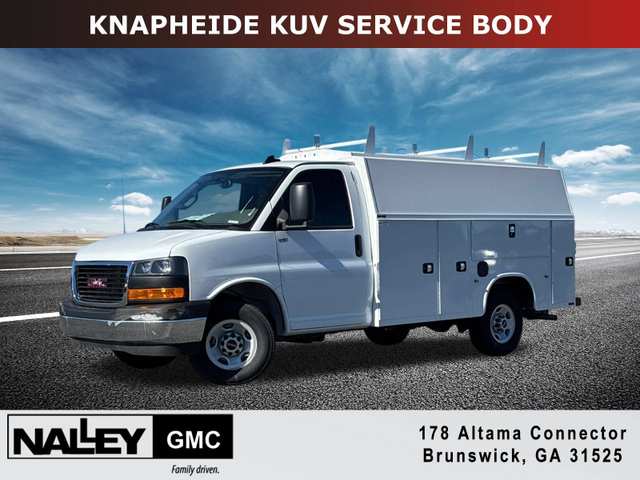 2025 GMC Savana Commercial Cutaway BROWN