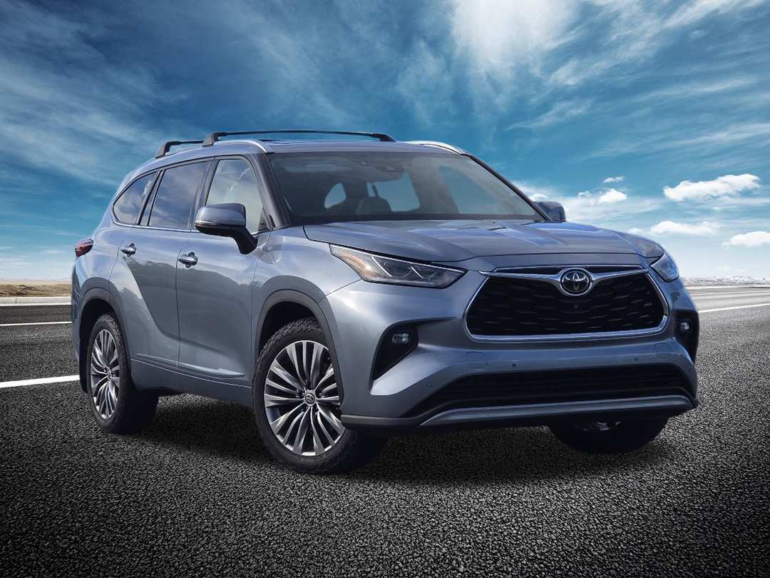 2021 Toyota Highlander Platinum - Image 2