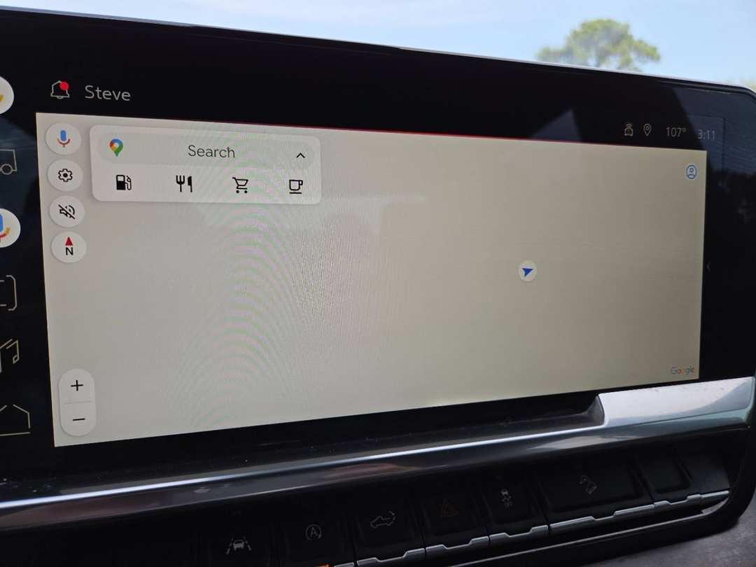 2022 GMC Sierra 1500 Crew 147 SLT - Image 3