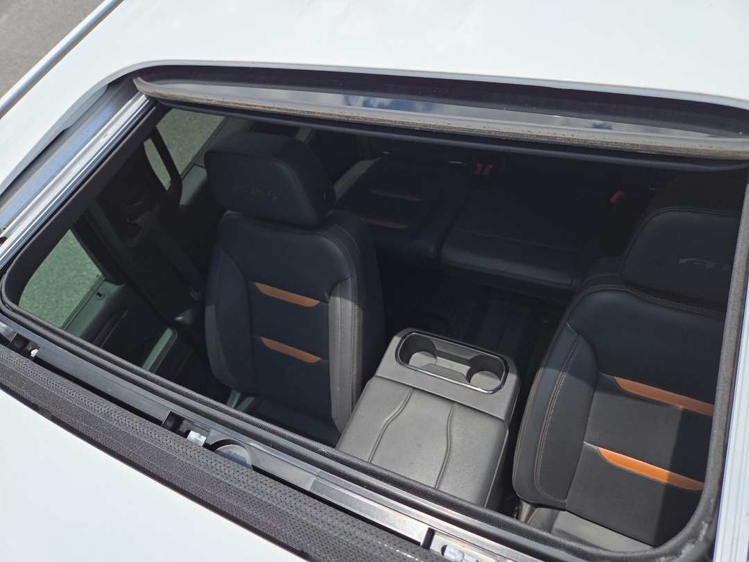 2024 GMC Sierra 1500 - Image 3