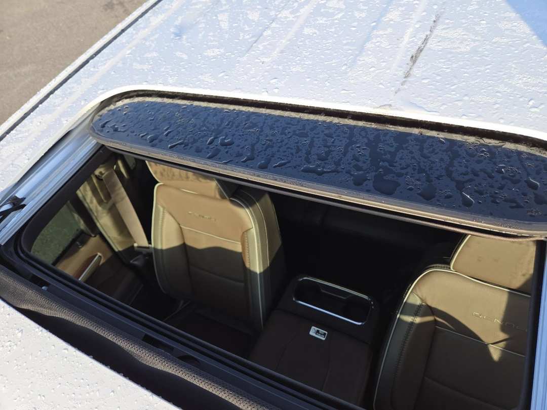 2026 GMC Sierra 1500 Crew 147 Denali - Image 3