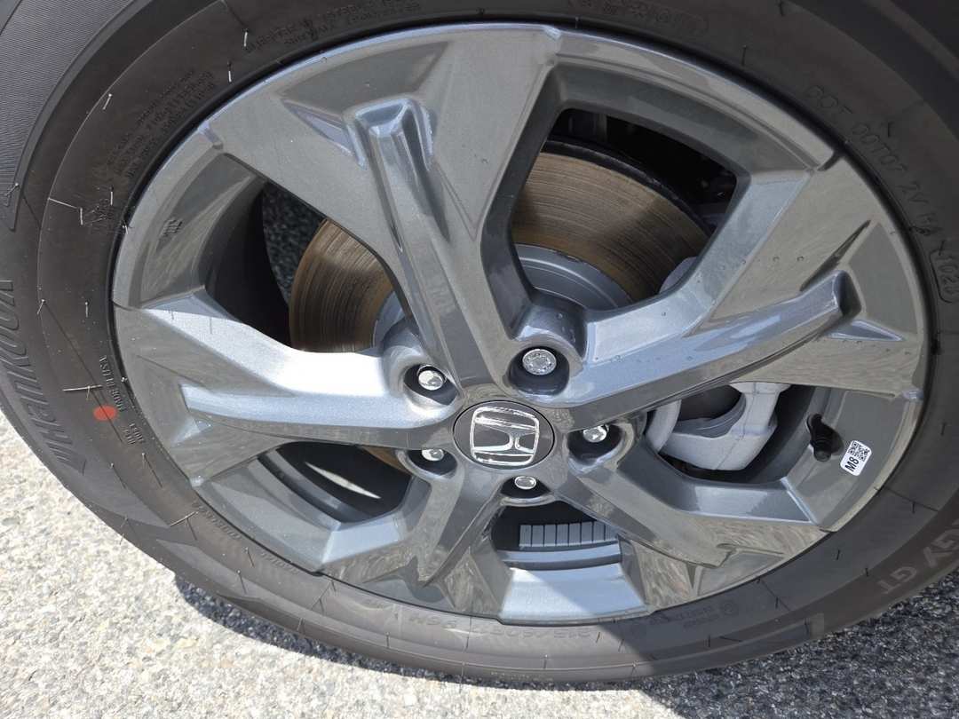 2027 Honda HR-V LX - Image 3