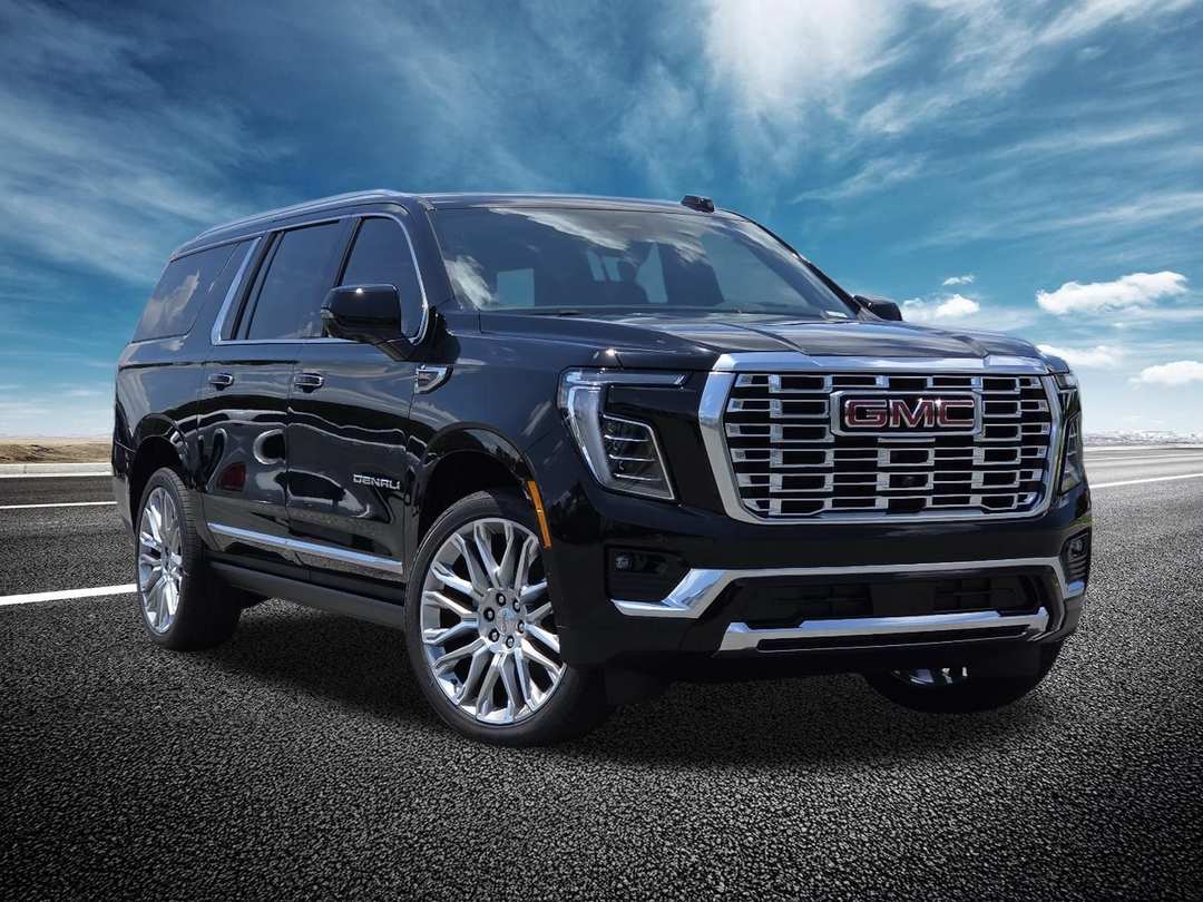 2026 GMC Yukon Xl Denali - Image 2