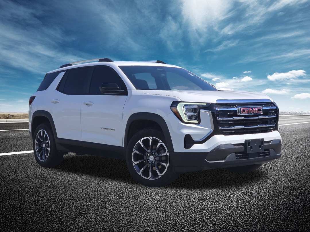 2025 GMC Terrain Elevation - Image 2