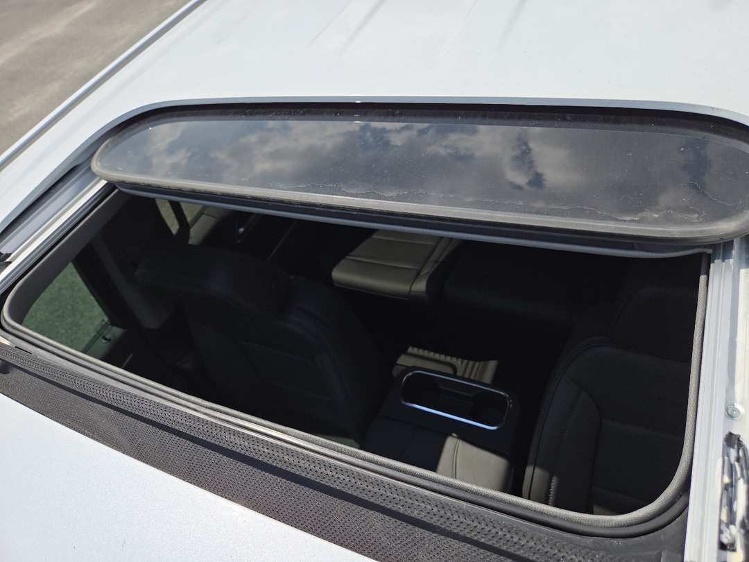 2026 GMC Sierra 1500 Crew 147 Denali - Image 3