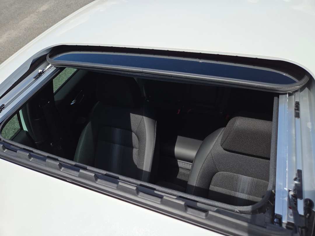 2026 Honda Civic Hybrid Sport - Image 3
