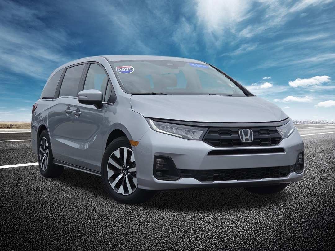 2025 Honda Odyssey EXL - Image 2